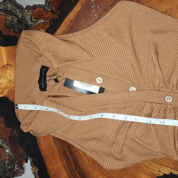 Dress  new never use size small - Picture 3 of 6